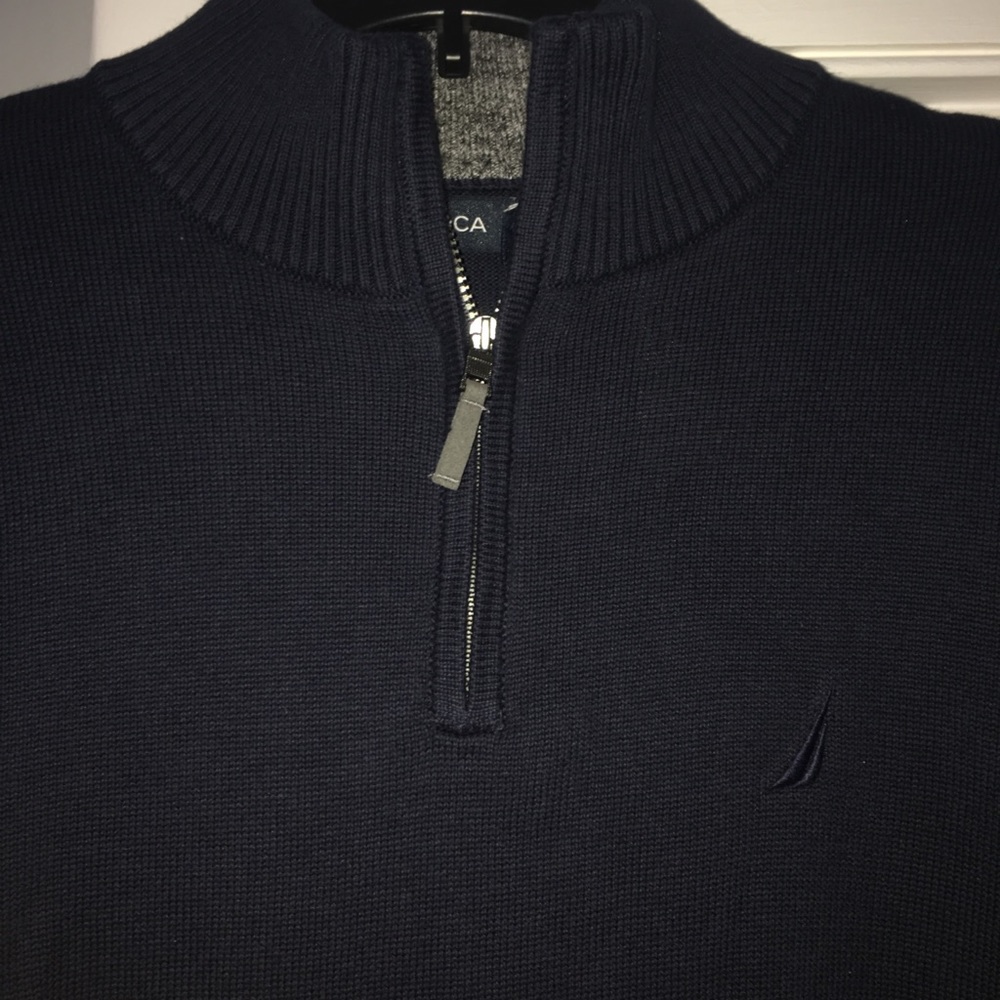 NWT Men’s Navy Nautical Zip Up